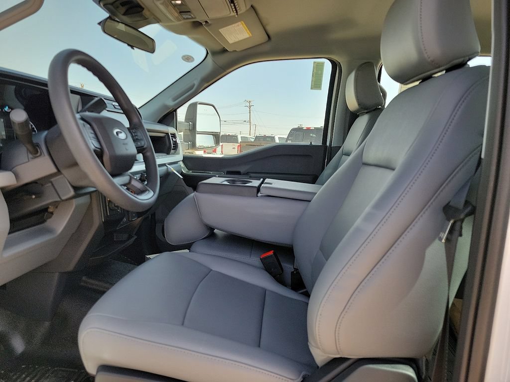 New 2026 Ford F350 XL AWD/4WD image 19