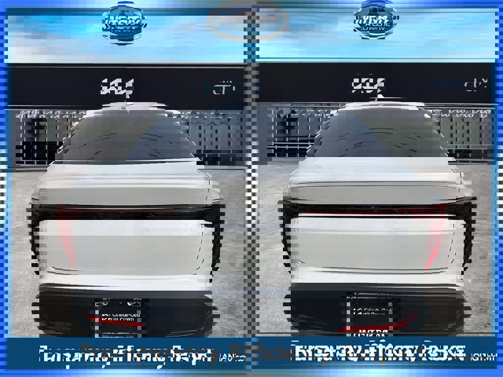 Certified 2025 Kia K4 LXS image 5