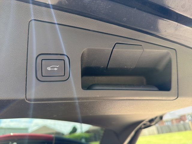 Certified 2024 Cadillac XT5 Luxury FWD image 27