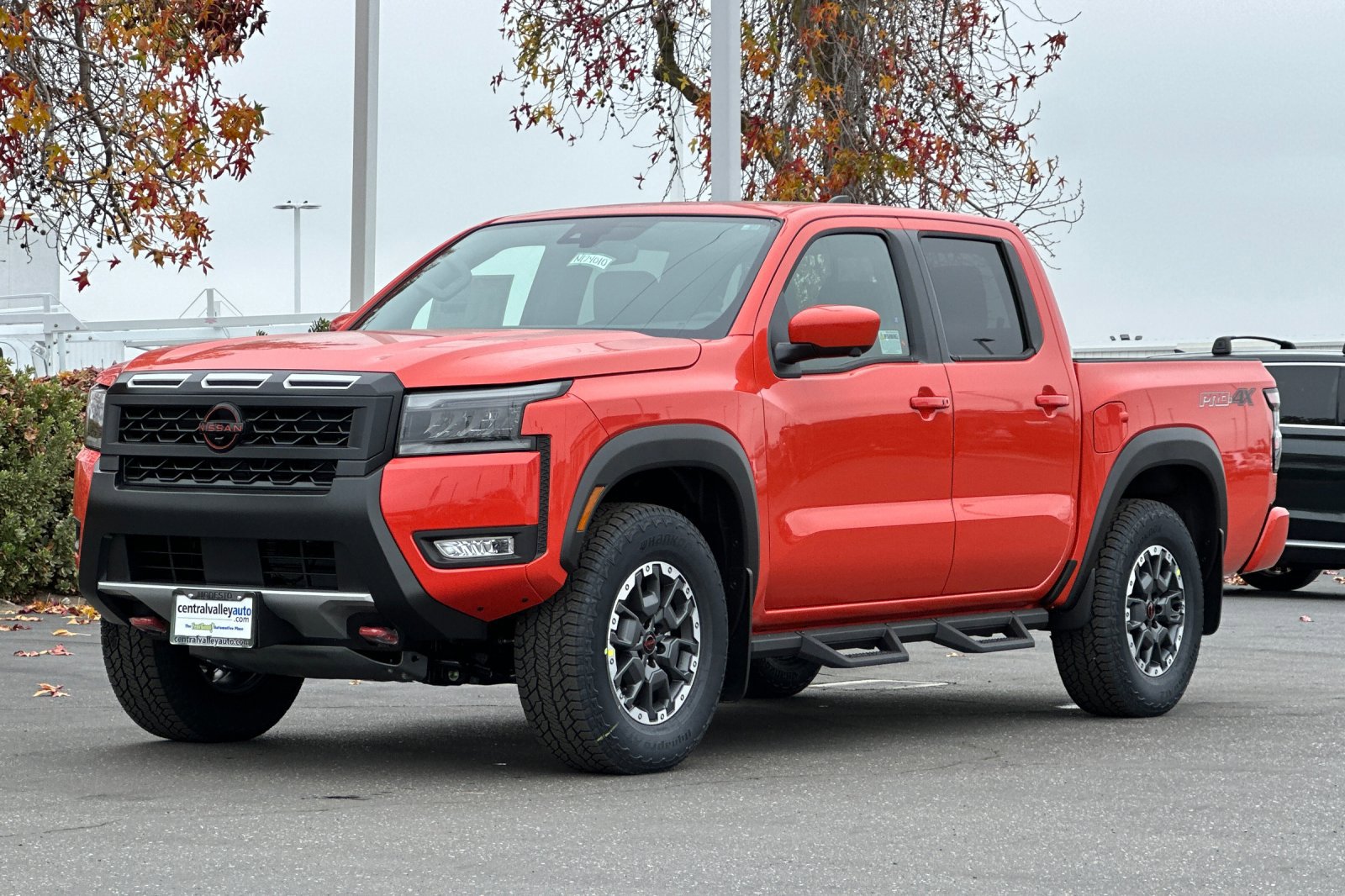 New 2026 Nissan Frontier PRO-4X w/ Pro Premium Package image 8