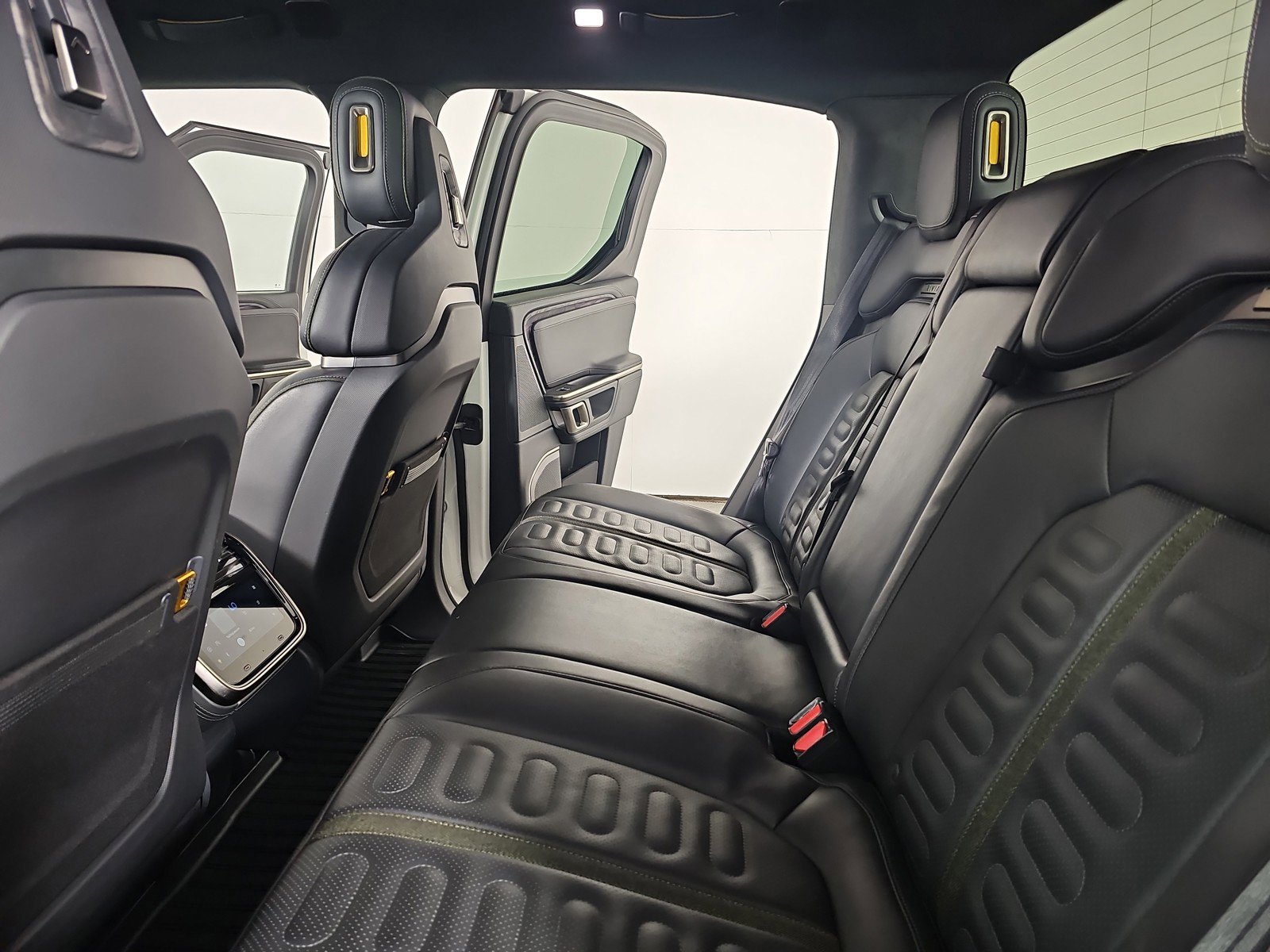 Used 2022 Rivian R1T Launch Edition image 21