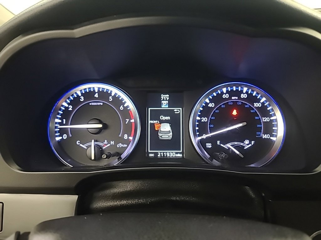 Used 2014 Toyota Highlander Limited FWD image 30