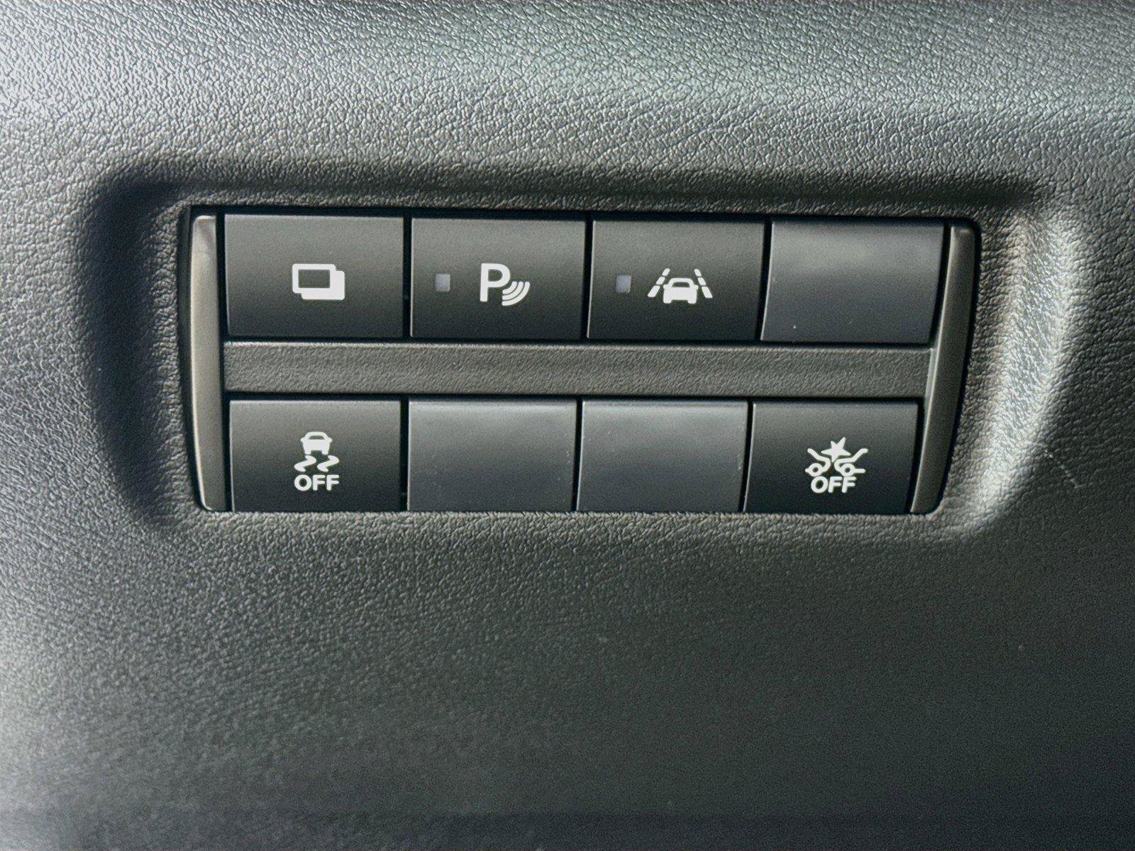 Used 2024 Nissan Versa S w/ Trunk Package FWD image 14