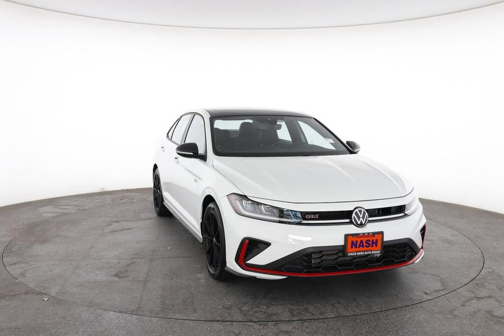 Used 2025 Volkswagen Jetta GLI Autobahn FWD image 3