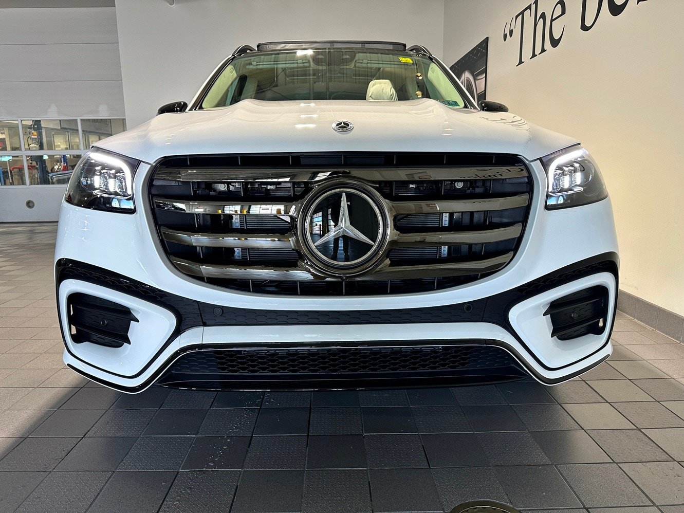 New 2026 Mercedes-Benz GLS 450 4MATIC image 2