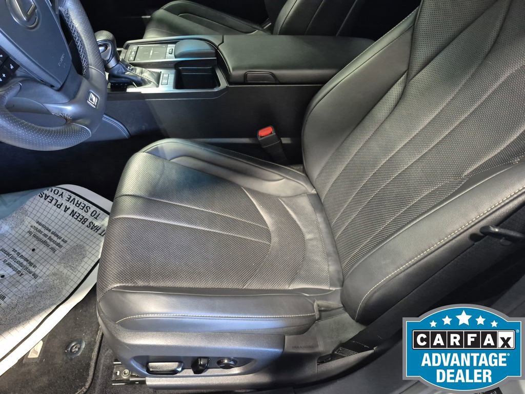 Used 2022 Lexus ES 300h F Sport FWD image 19