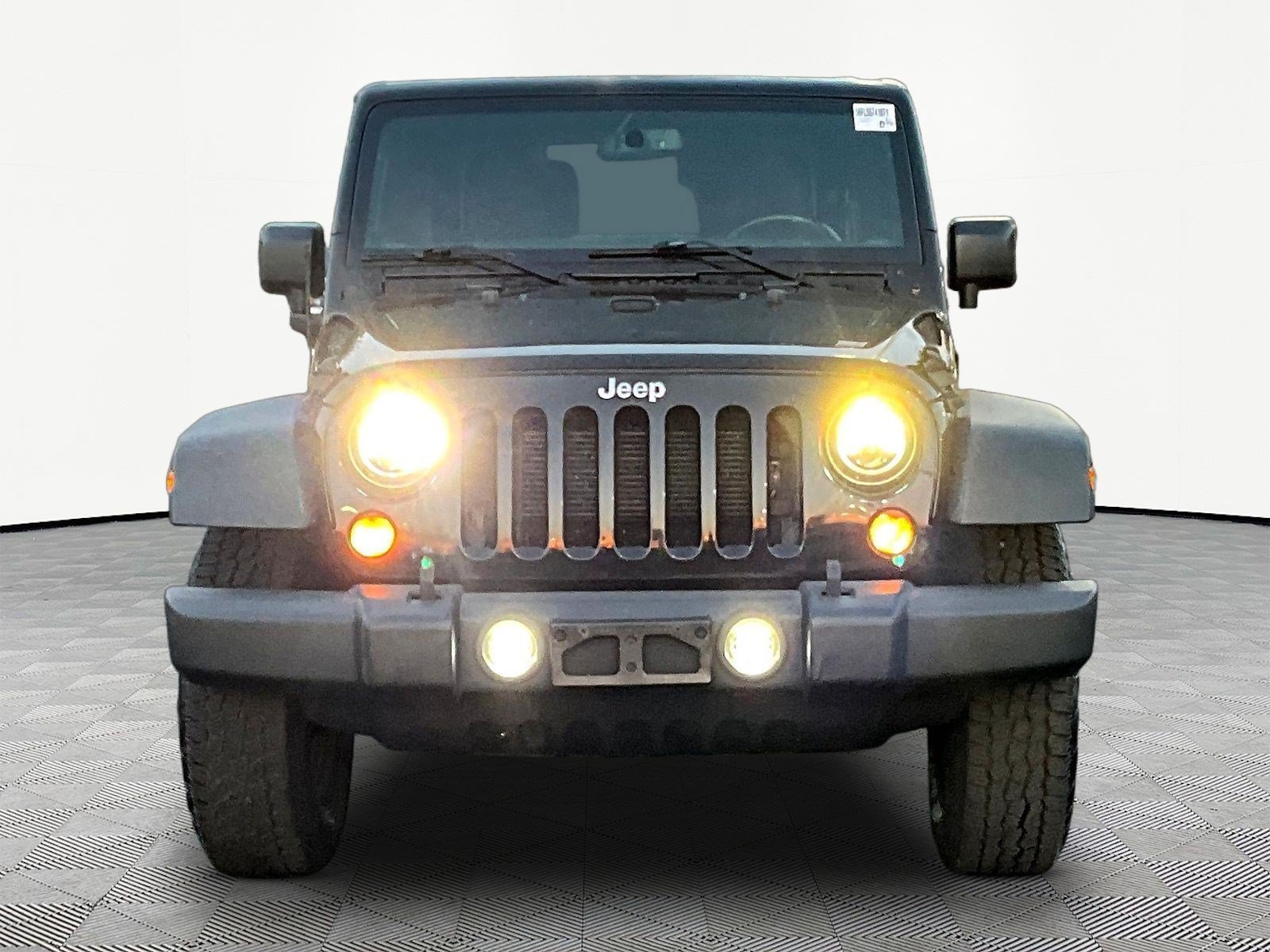Used 2015 Jeep Wrangler Sport w/ Quick Order Package 24S AWD/4WD image 2