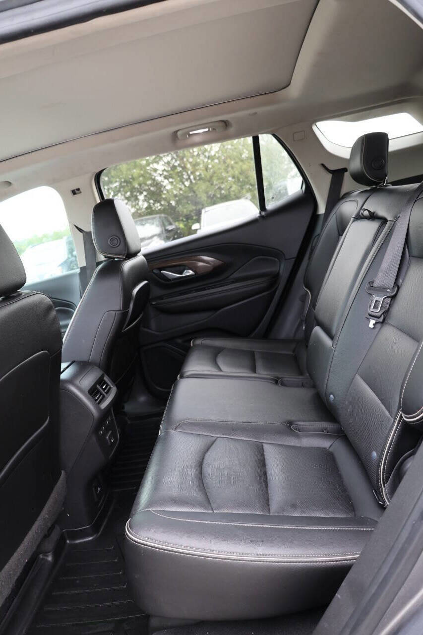 Used 2020 GMC Terrain Denali w/ Denali Premium Package image 17