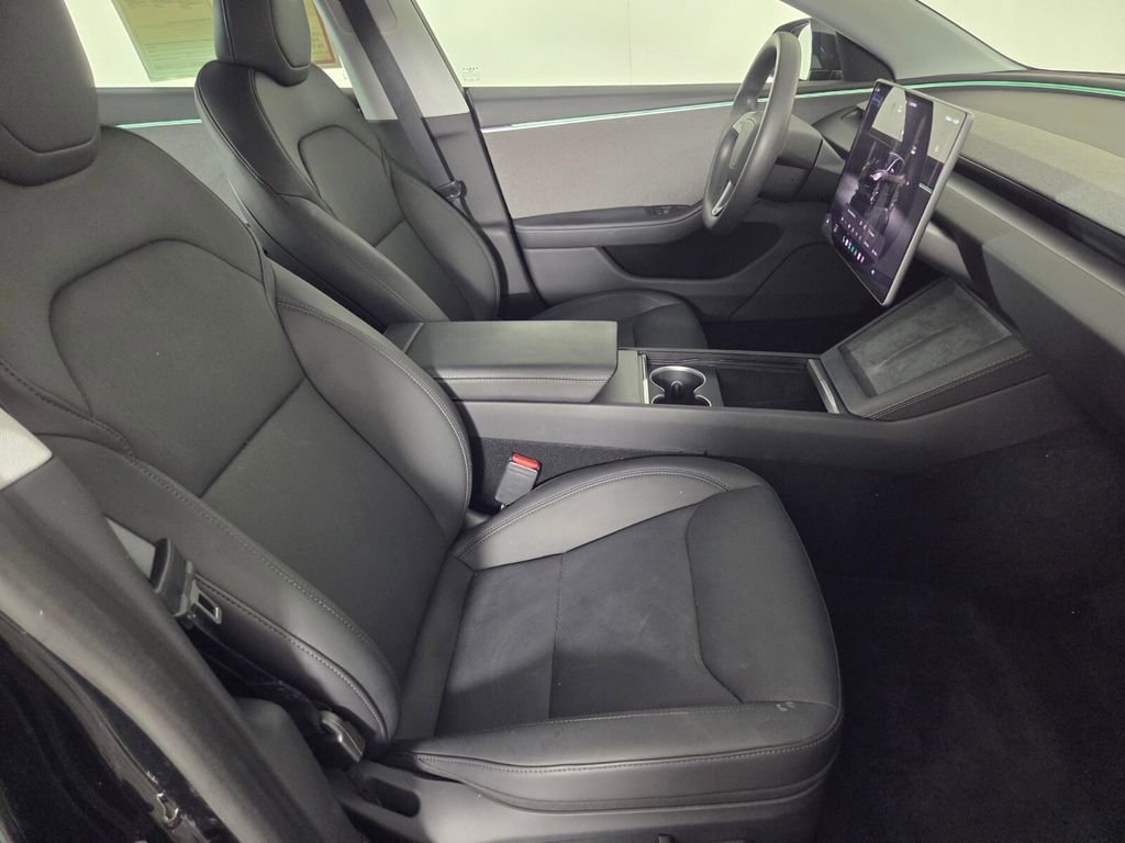 Used 2024 Tesla Model 3 Standard Range RWD image 31
