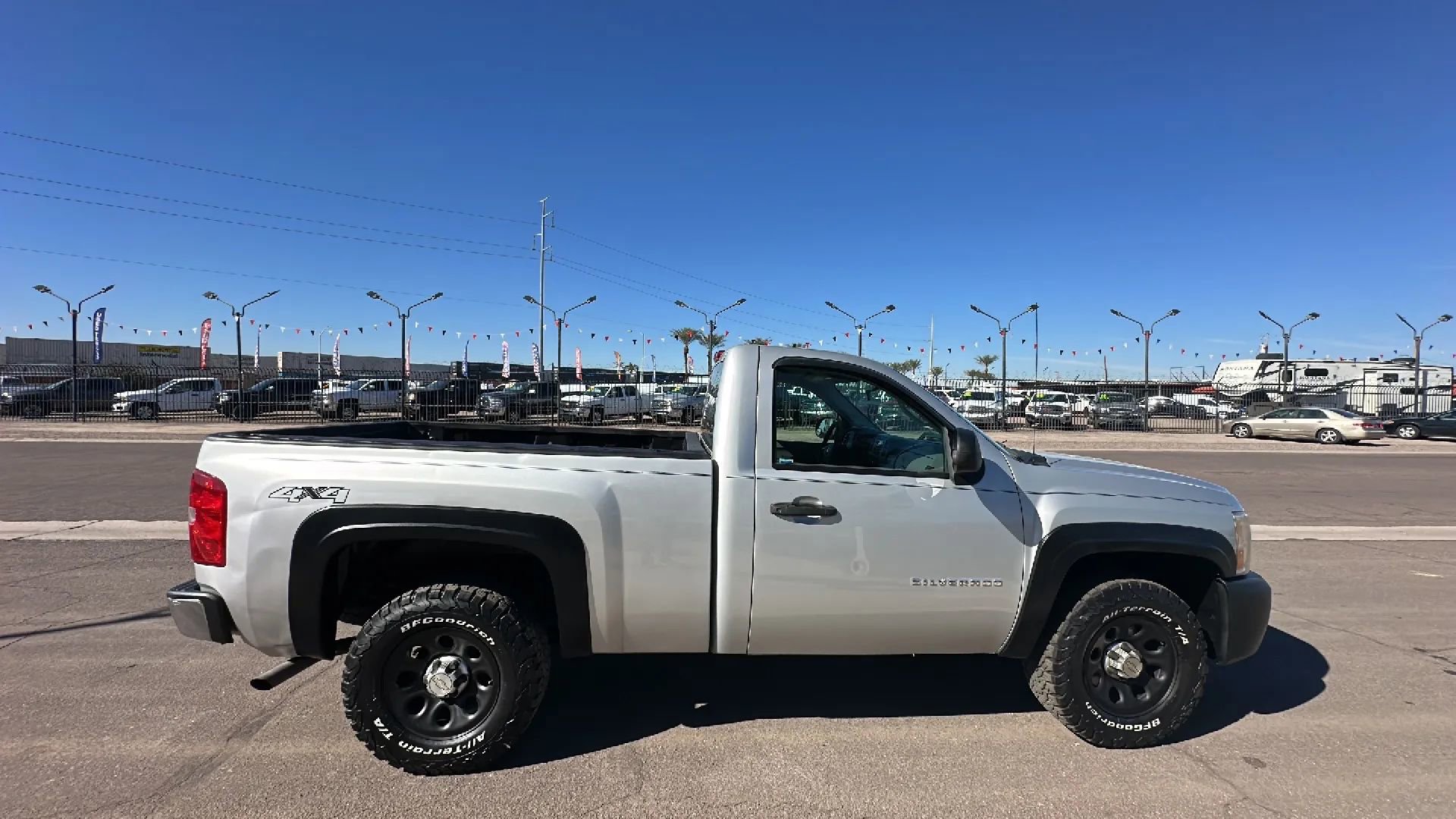 Used 2010 Chevrolet Silverado 1500 W/T image 6