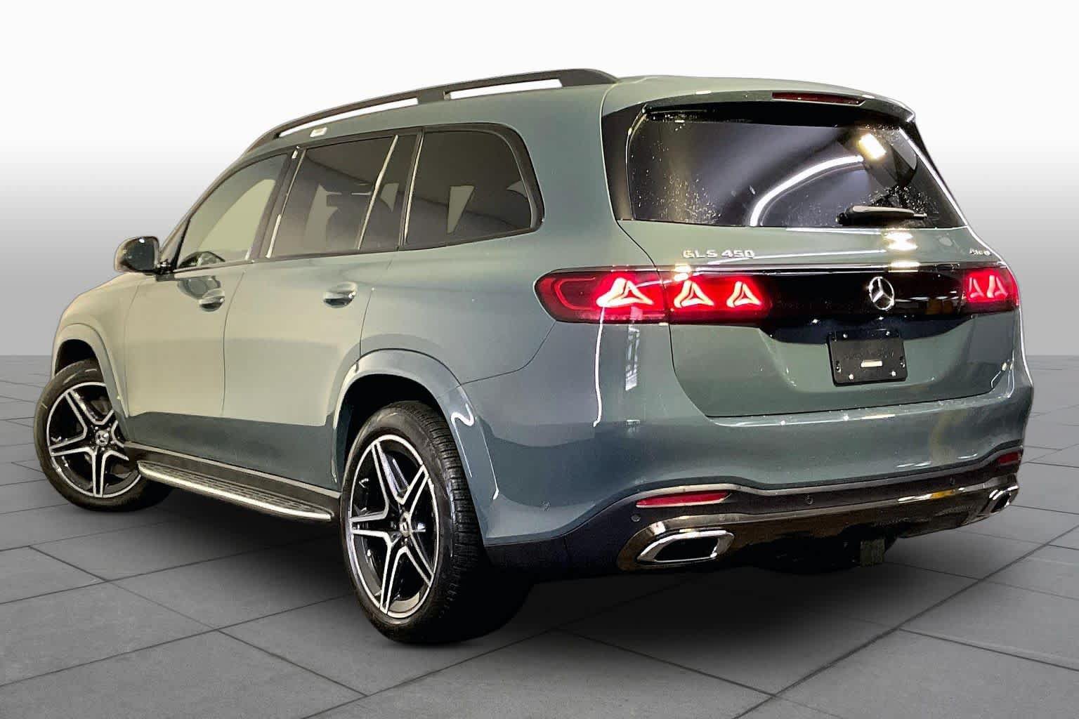 New 2027 Mercedes-Benz GLS 450 4MATIC image 3