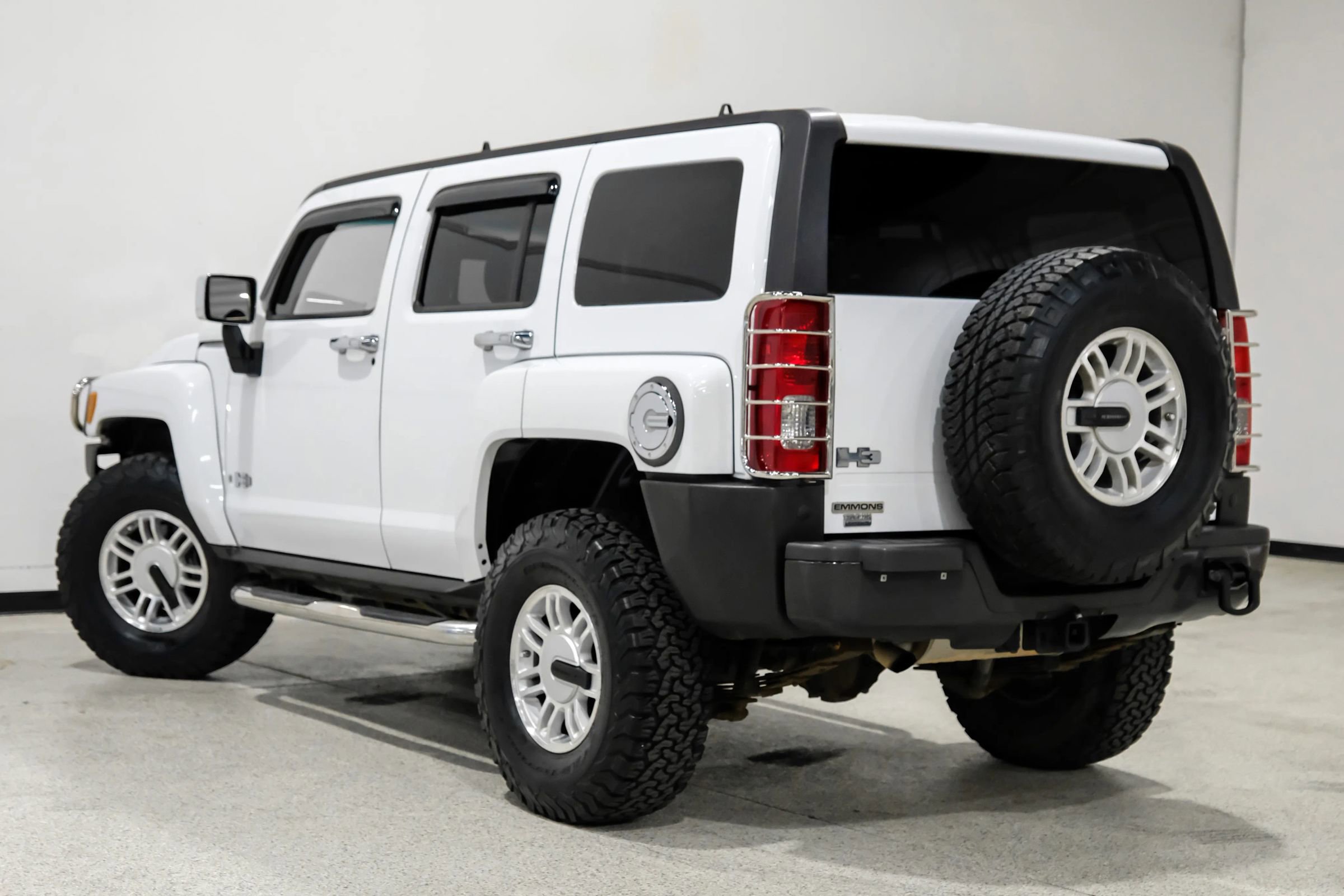 Used 2006 HUMMER H3 image 8