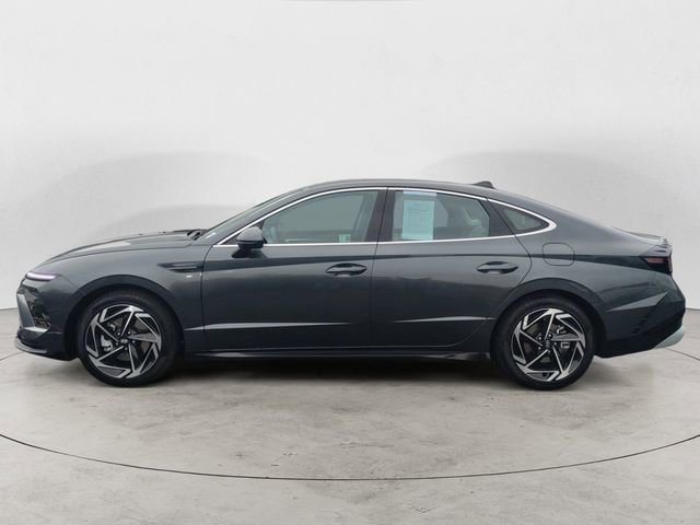 Certified 2024 Hyundai Sonata SEL w/ Convenience Package image 2