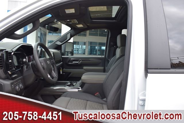 New 2026 Chevrolet Silverado 2500 ZR2 image 16