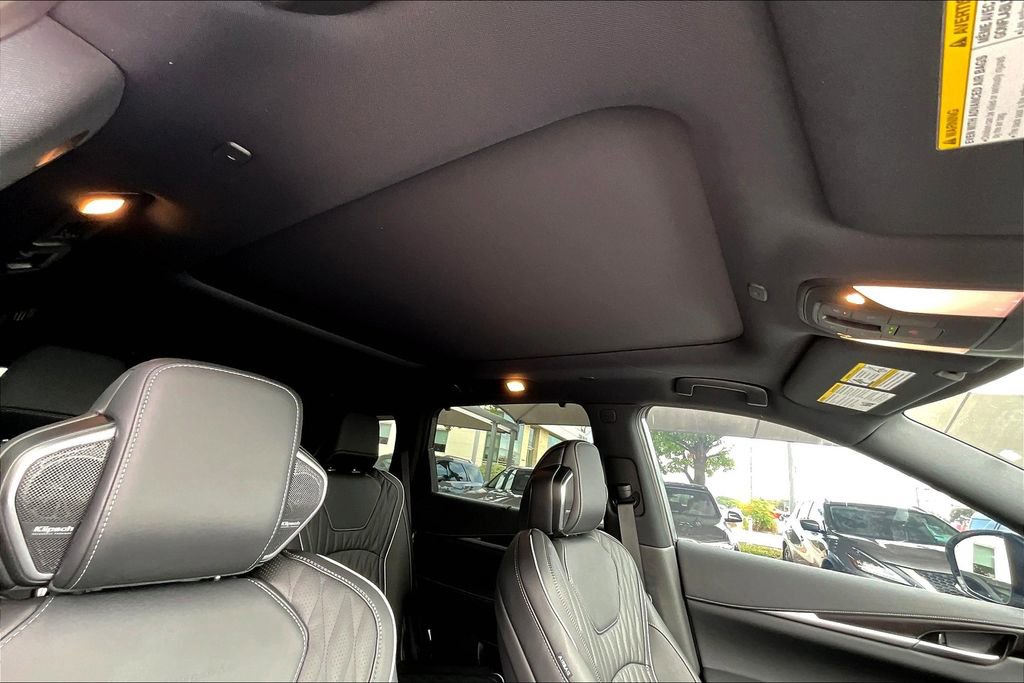 Certified 2026 INFINITI QX60 Autograph w/ Dark Cargo Package image 24