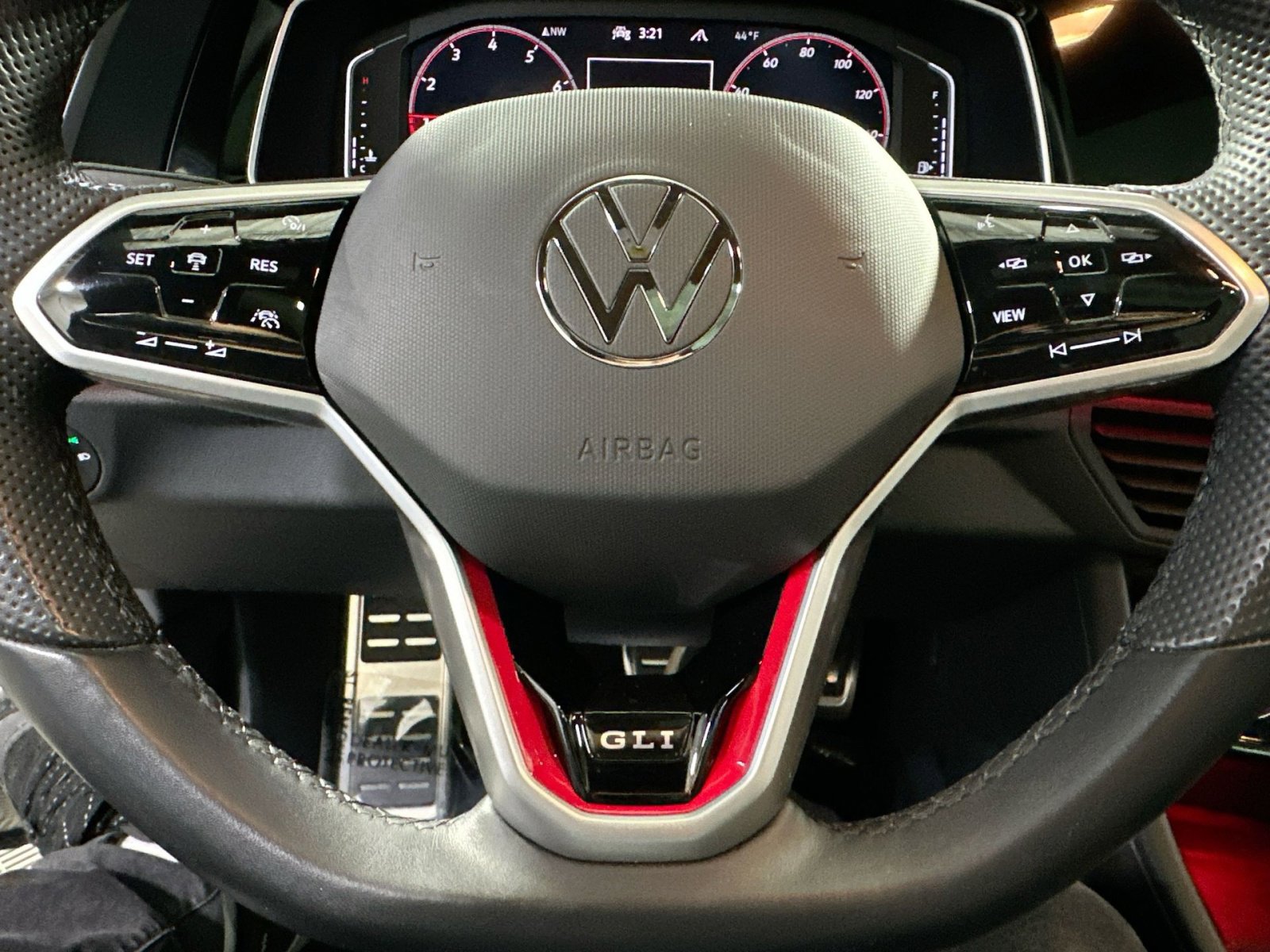 Used 2022 Volkswagen Jetta GLI Autobahn image 21