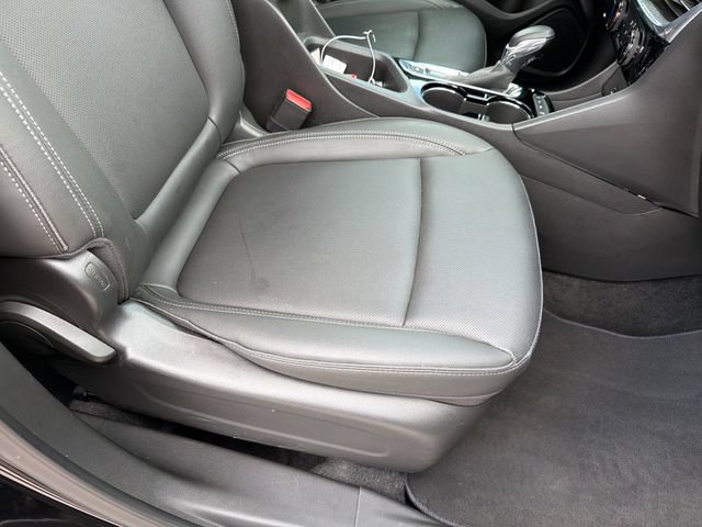Used 2024 Buick Encore GX Sport Touring w/ Comfort Package AWD/4WD image 27