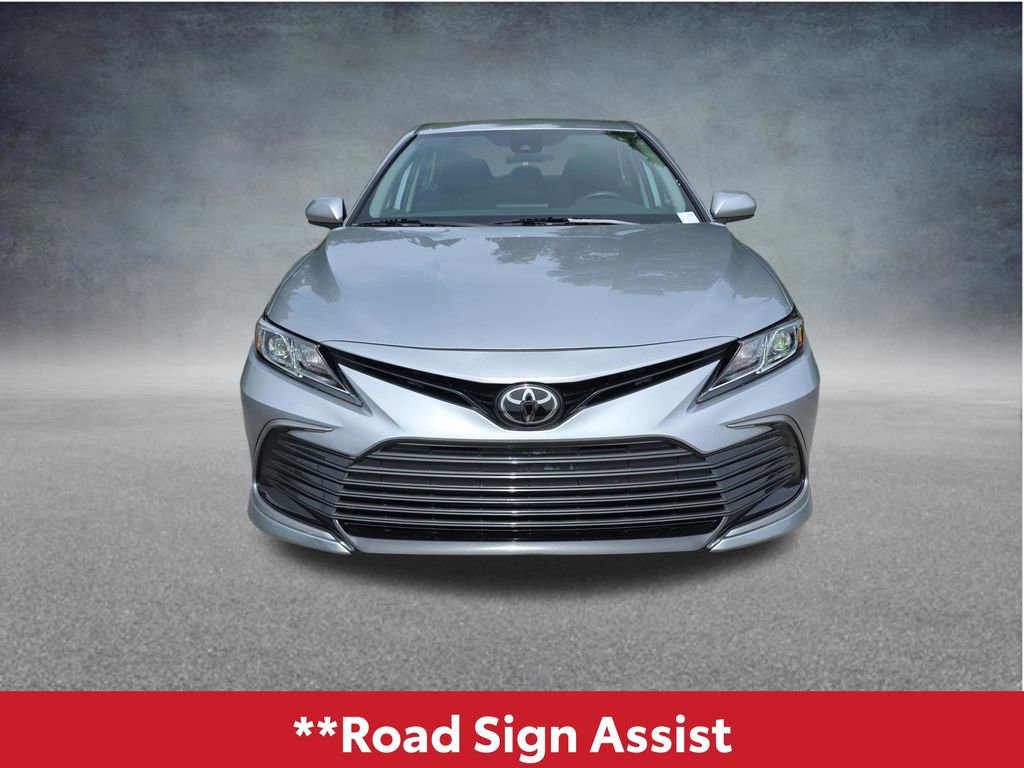 Used 2024 Toyota Camry LE FWD image 13