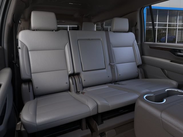 New 2026 Chevrolet Suburban LT w/ Comfort Package AWD/4WD image 17