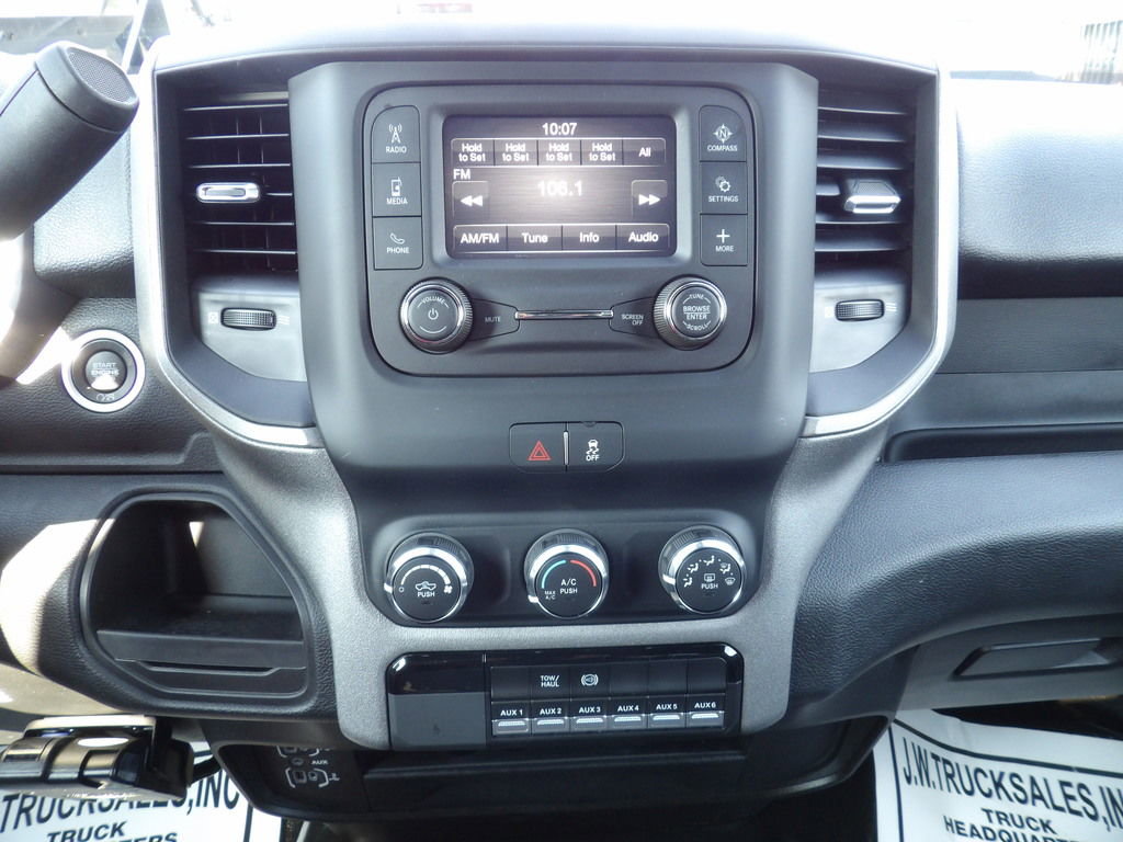 Used 2024 RAM 4500 Tradesman RWD image 35