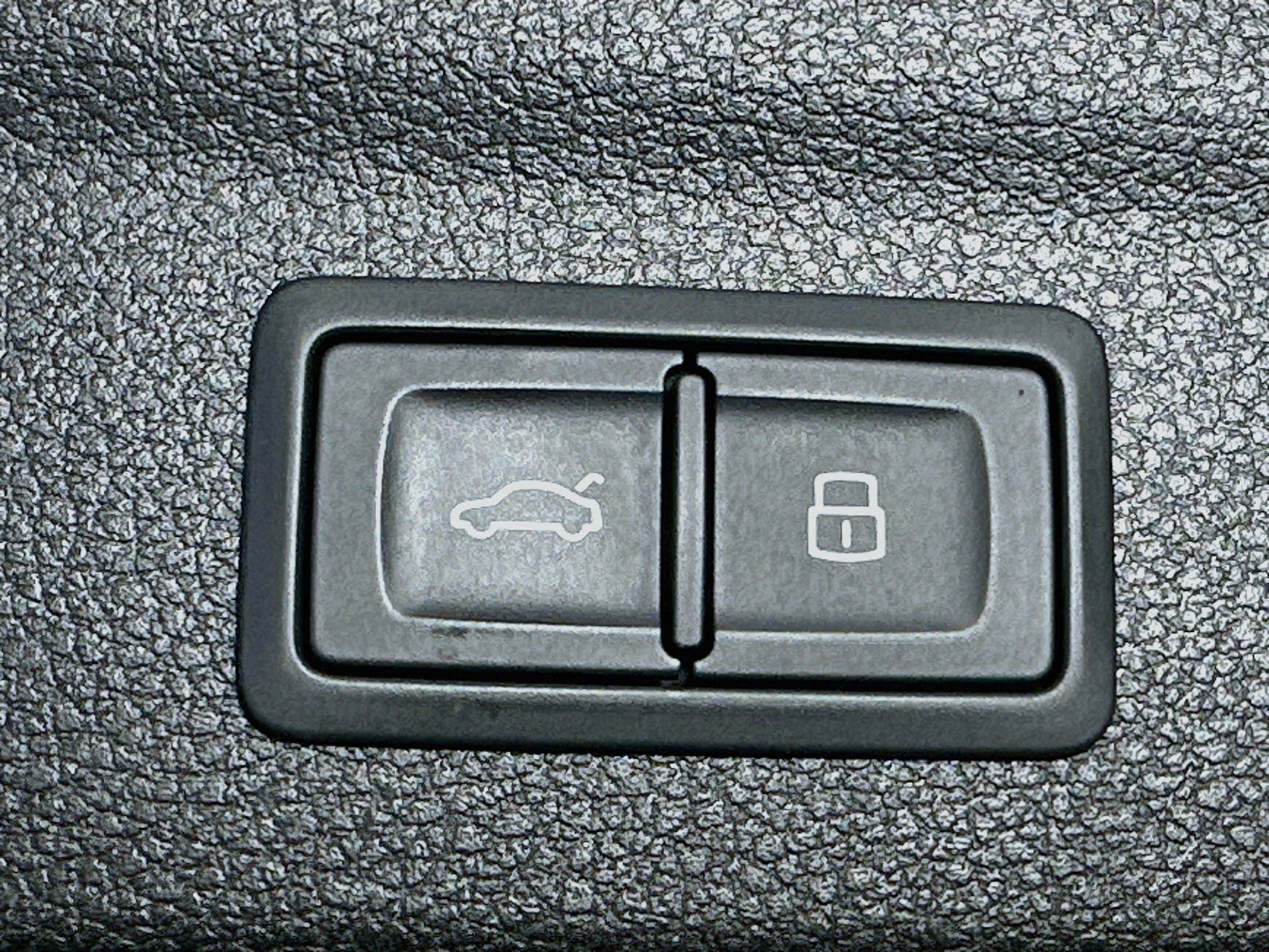 Used 2023 Audi Q3 2.0T Premium AWD/4WD image 30