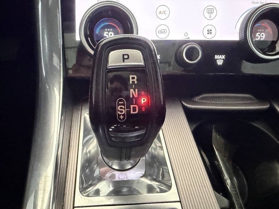 Used 2018 Land Rover Range Rover Sport HSE AWD/4WD image 36