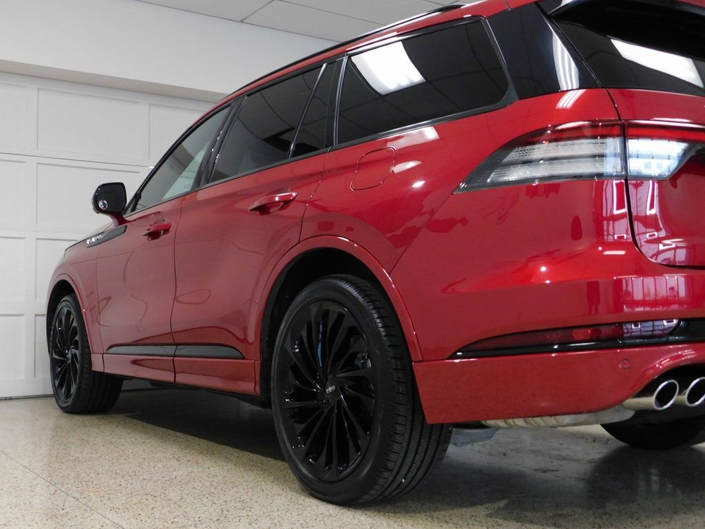 Used 2025 Lincoln Aviator Reserve w/ Equipment Group 201A image 85