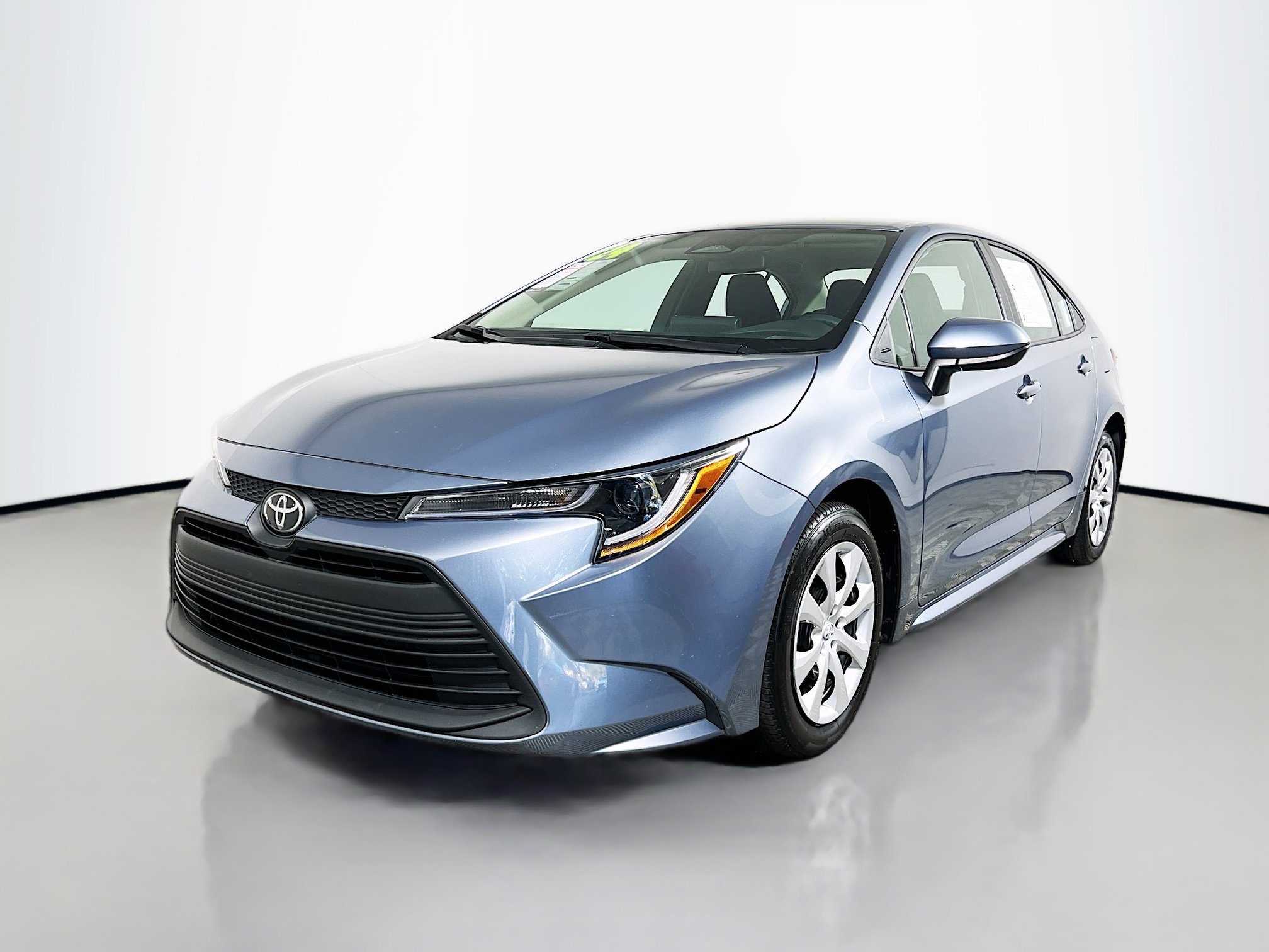 Used 2024 Toyota Corolla LE image 10