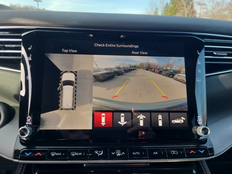 New 2026 Jeep Grand Wagoneer L 4x4 image 19