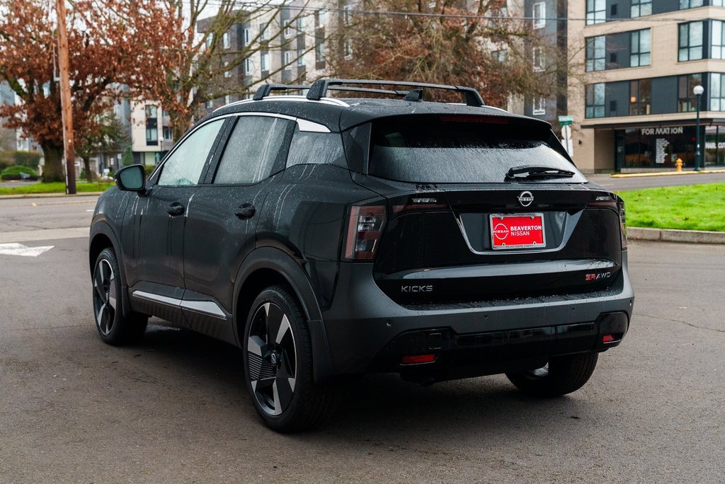 New 2026 Nissan Kicks SR image 4