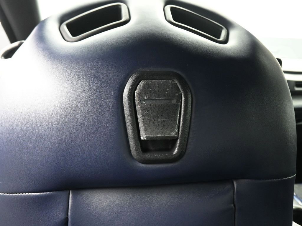 Used 2025 Ford Mustang Dark Horse image 32