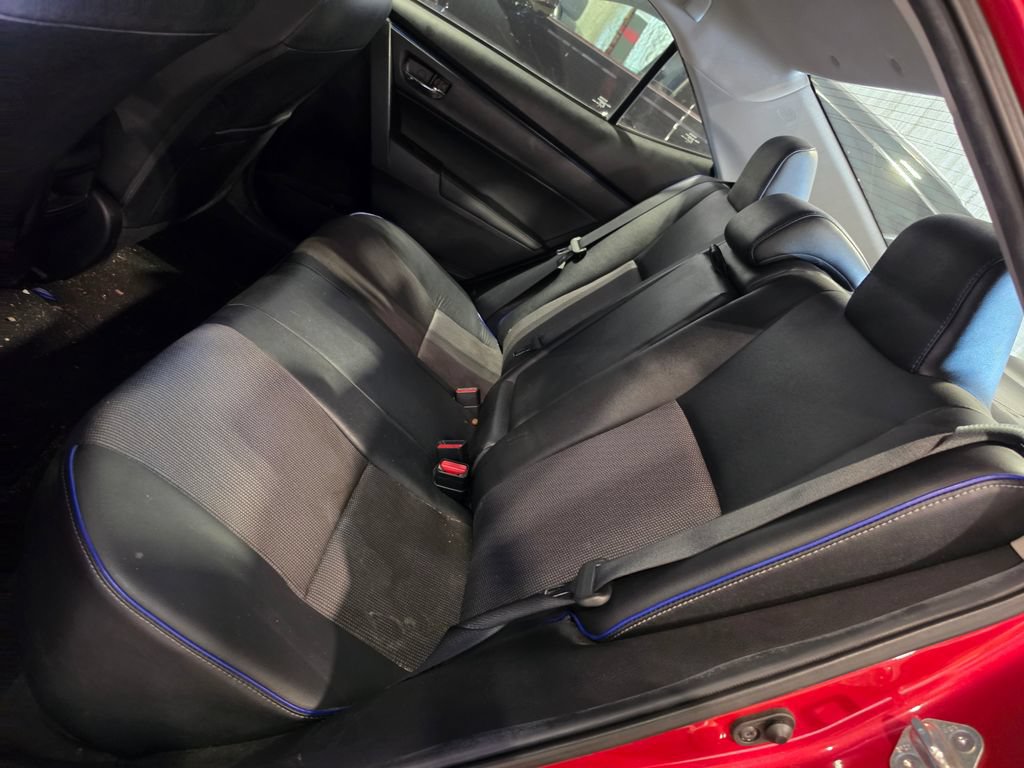 Used 2019 Toyota Corolla SE FWD image 7