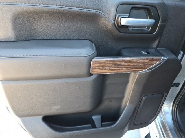 Used 2021 Chevrolet Silverado 1500 High Country w/ Technology Package image 49