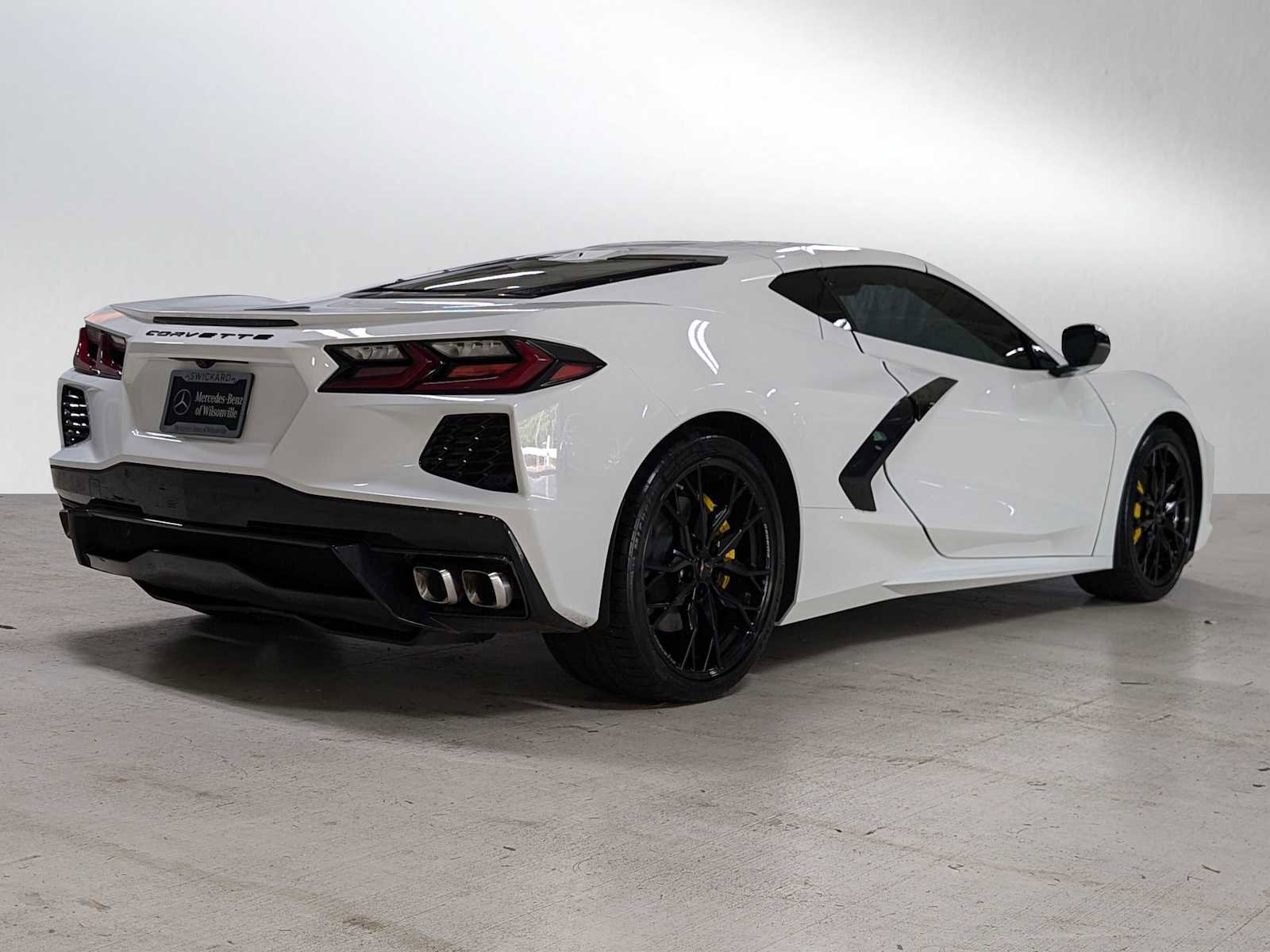 Used 2025 Chevrolet Corvette Stingray Preferred Cpe w/ Battery Protection Package image 3