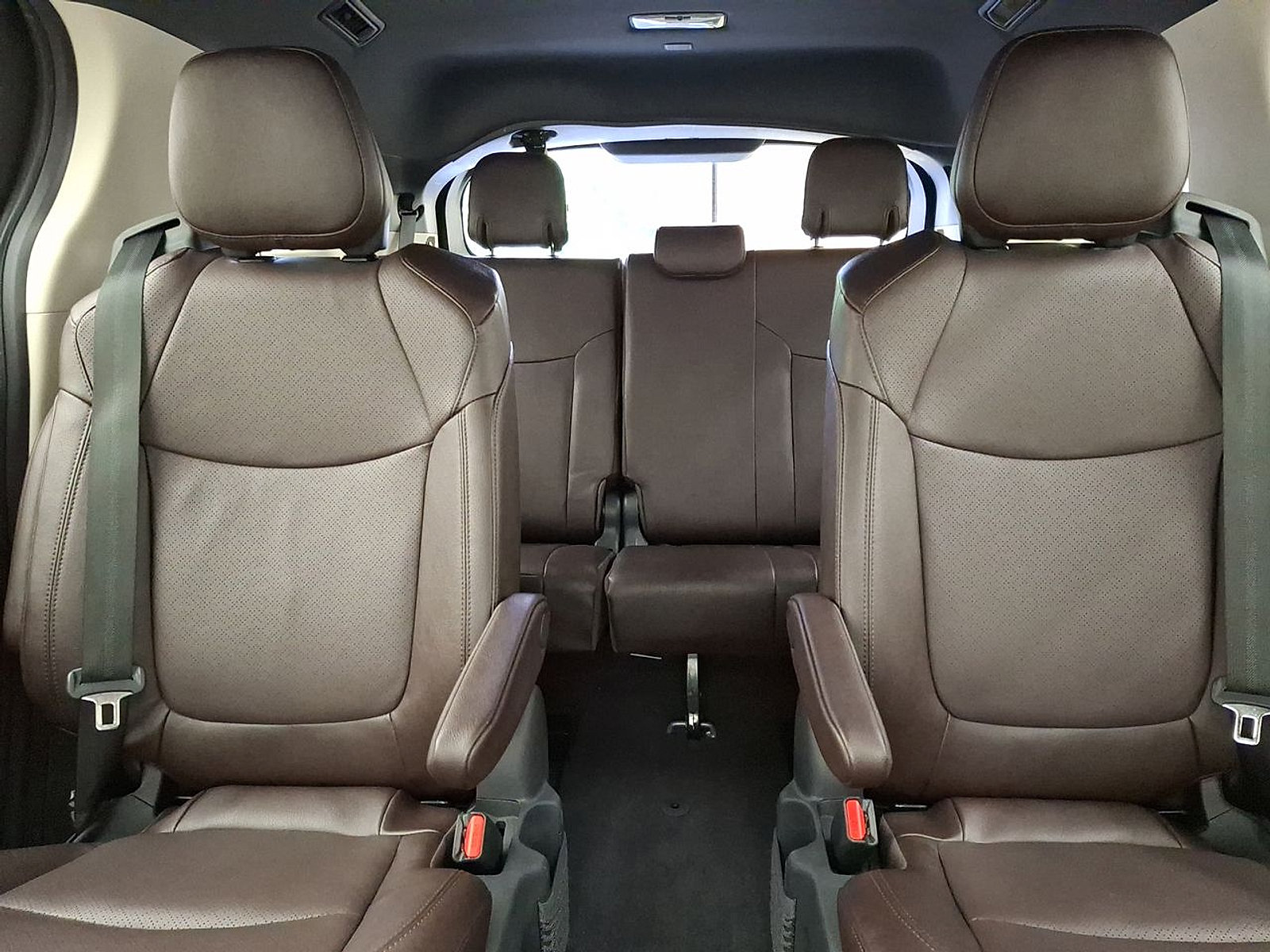 Certified 2023 Toyota Sienna Platinum AWD/4WD image 20