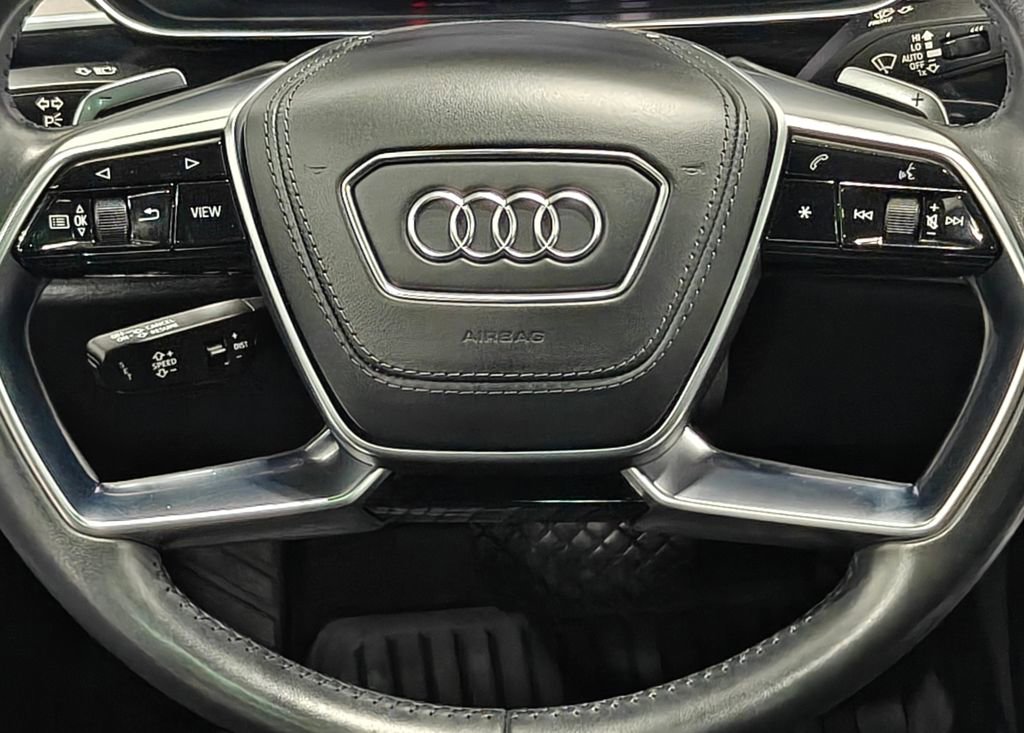 Used 2021 Audi A8 L 3.0T w/ Executive Plus Package image 5