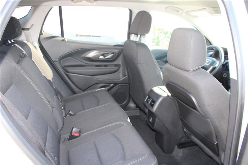 Used 2022 GMC Terrain SLE w/ Driver Convenience Package image 15