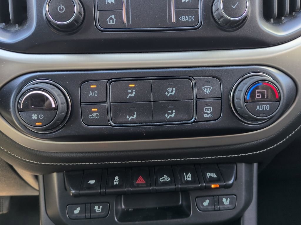 Used 2021 GMC Canyon Denali image 41