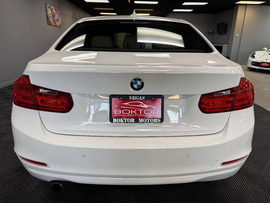 Used 2015 BMW 320i xDrive Sedan AWD/4WD image 12