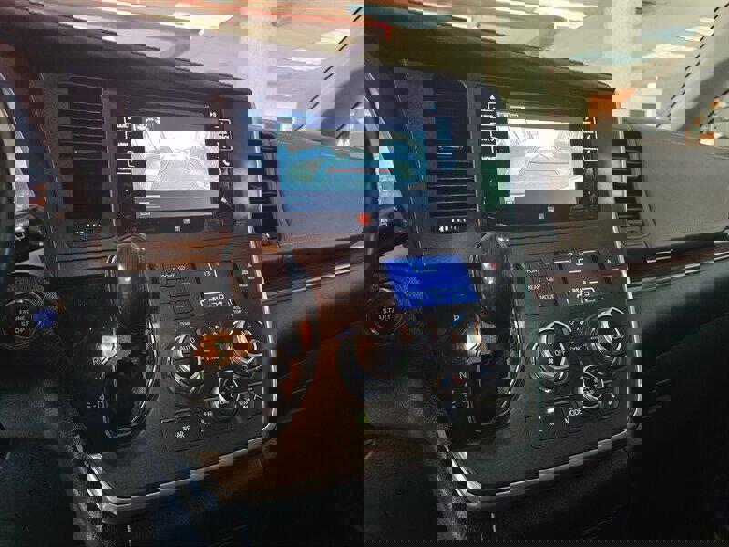 Used 2017 Toyota Sienna Limited Premium w/ Advanced Technology Package image 26