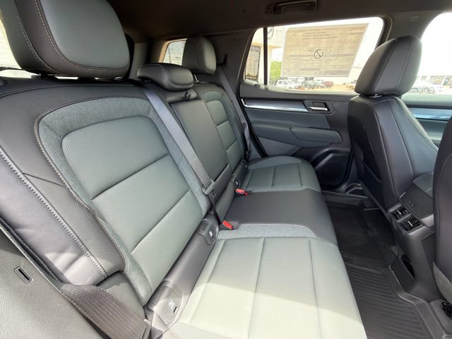 New 2026 GMC Terrain AT4 w/ Technology Package II AWD/4WD image 27