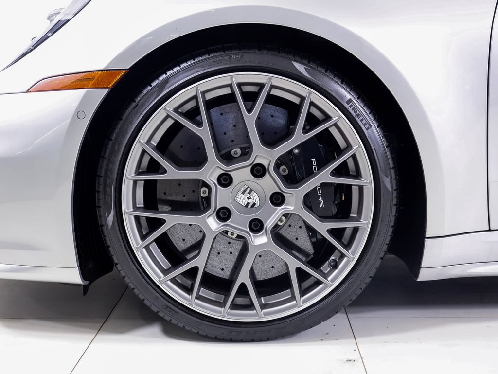 Certified 2025 Porsche 911 Carrera S RWD image 23