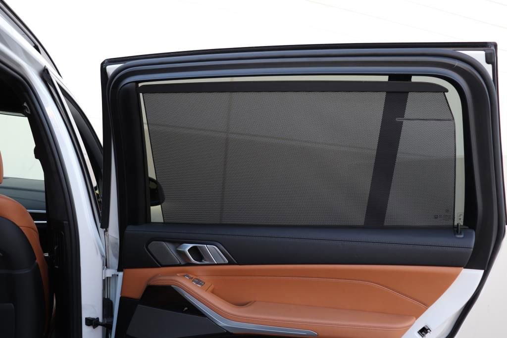 Used 2021 BMW X7 xDrive40i w/ M Sport Package image 75