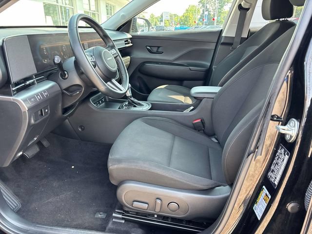 Certified 2024 Hyundai Kona SEL AWD/4WD image 10