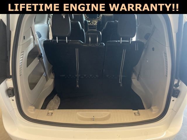Certified 2024 Chrysler Pacifica Touring-L image 33