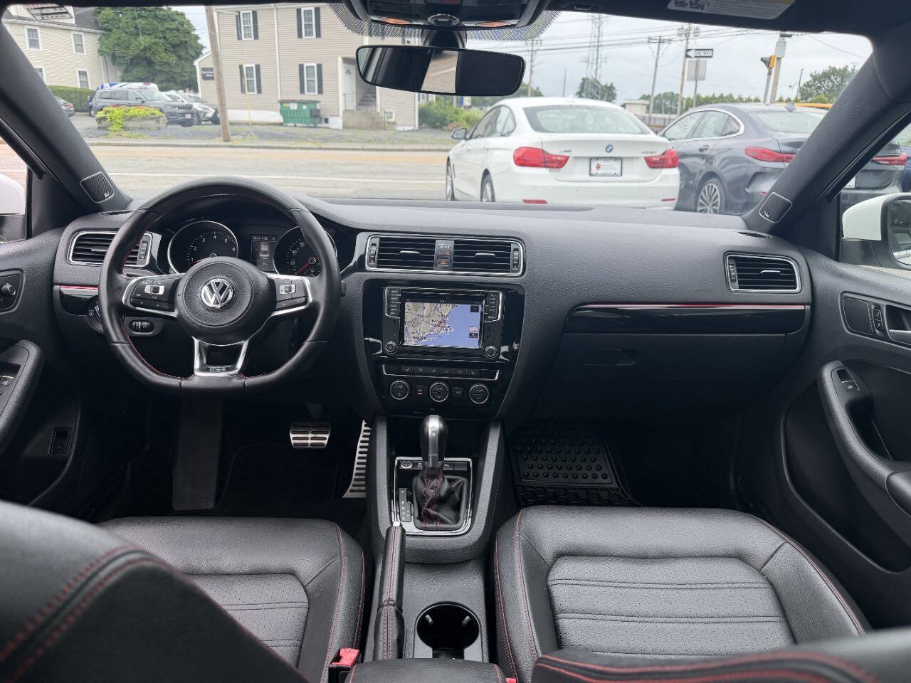 Used 2017 Volkswagen Jetta GLI FWD image 23