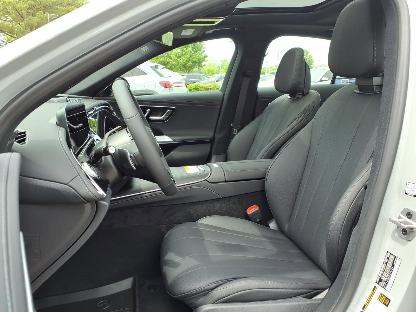 New 2026 Mercedes-Benz E 350 4MATIC Sedan image 12