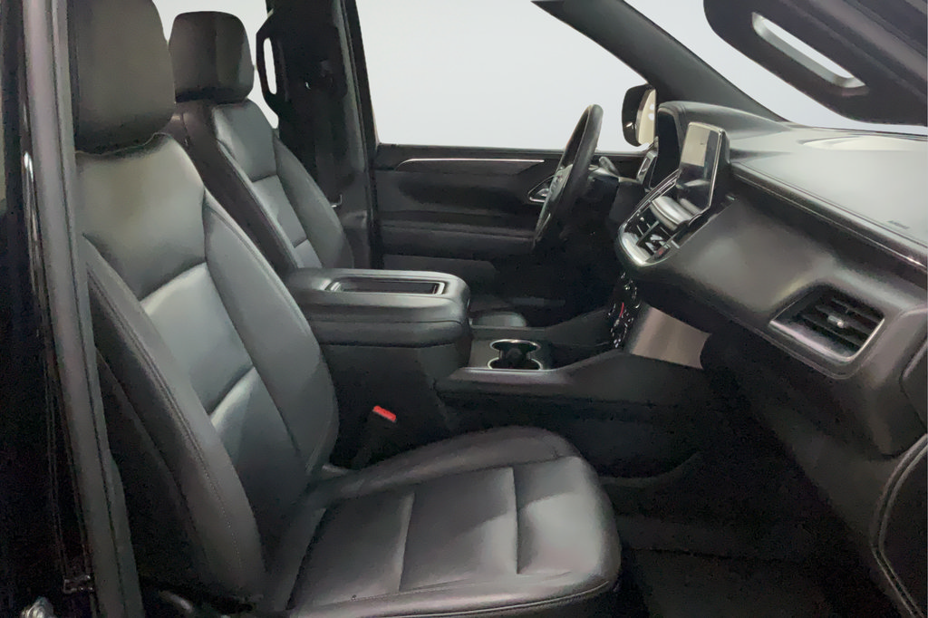 Used 2024 Chevrolet Suburban LT AWD/4WD image 20