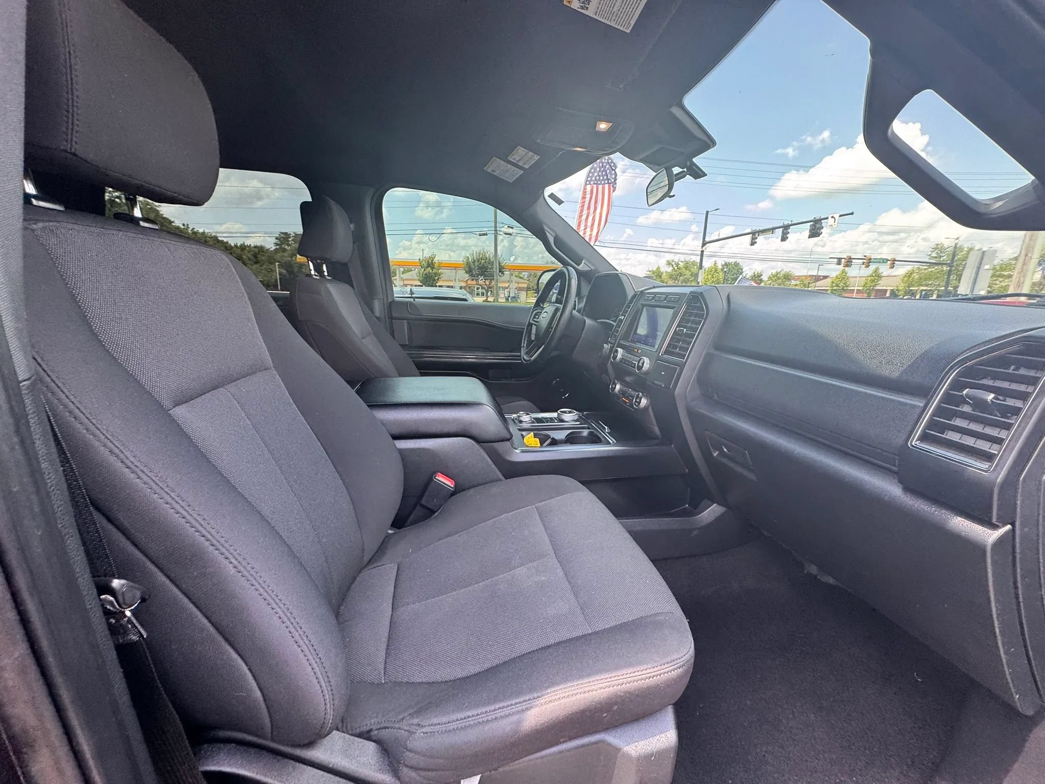 Used 2021 Ford Expedition XL AWD/4WD image 30