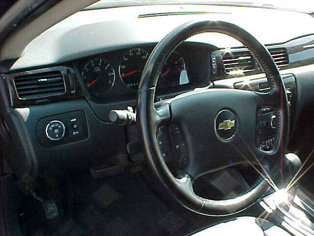 Used 2012 Chevrolet Impala LTZ FWD image 23